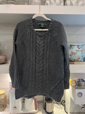 C Wonder Grey Wool Sweater Medium
